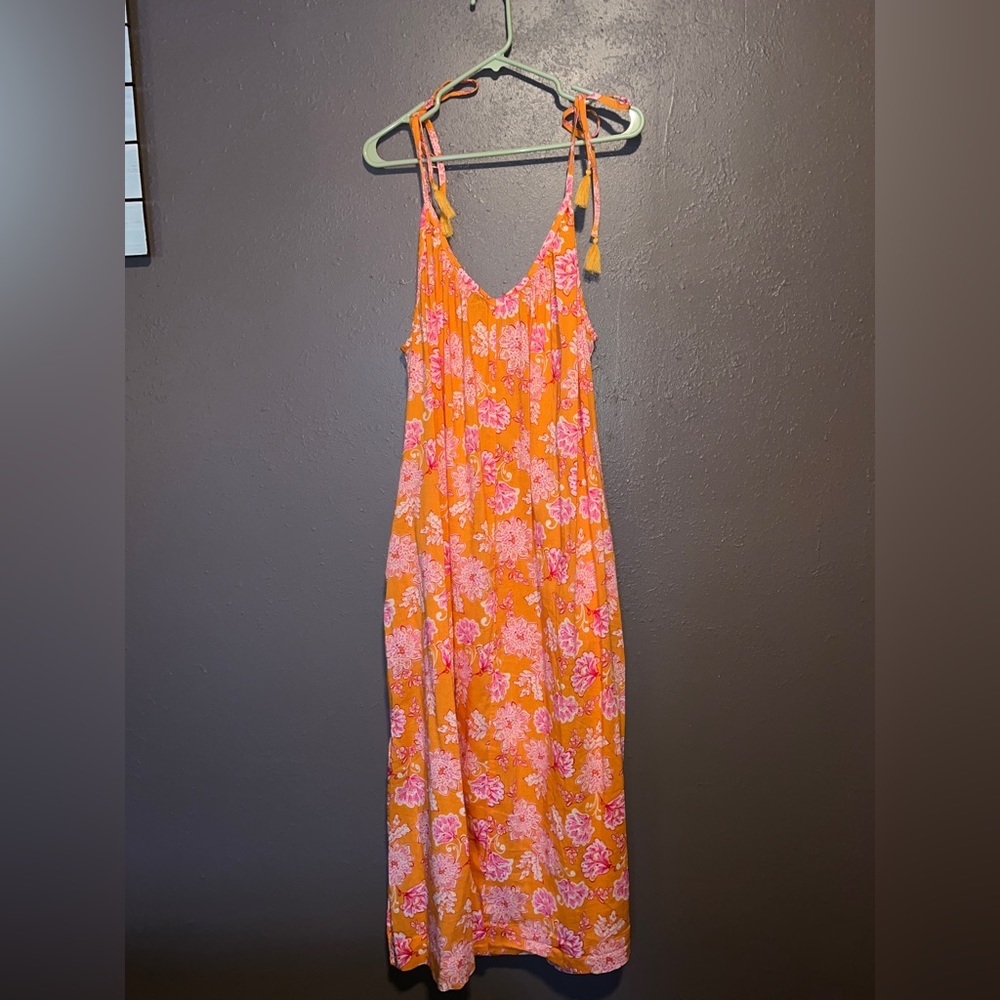Old Navy summer dress - 18